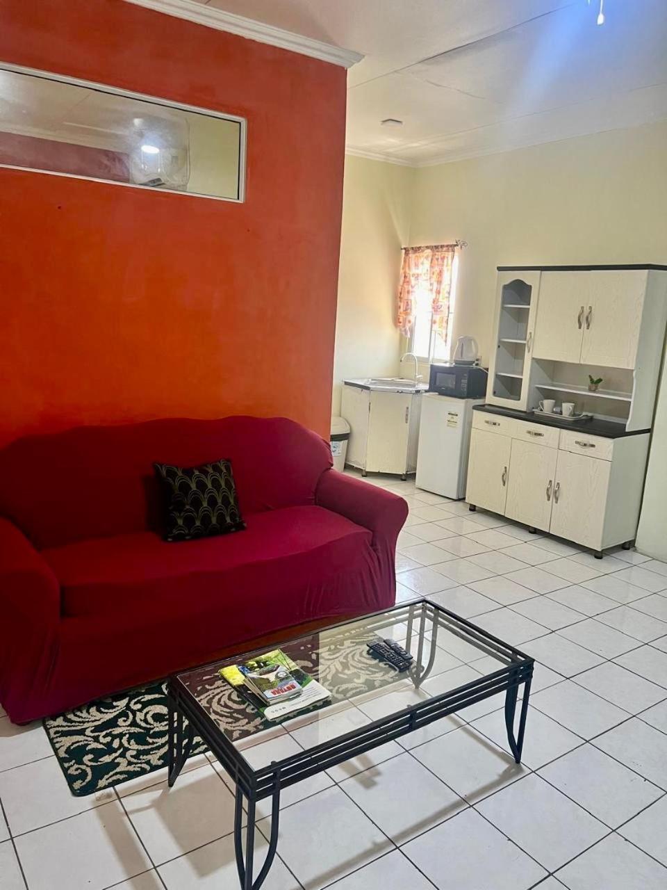 Emerald Apartments Inc Georgetown Bagian luar foto
